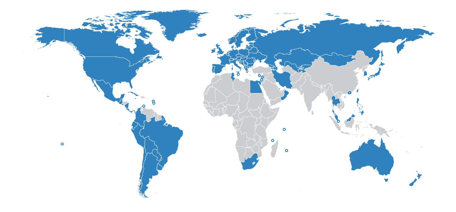 Tracking excess mortality across countries during the COVID-19 pandemic ...